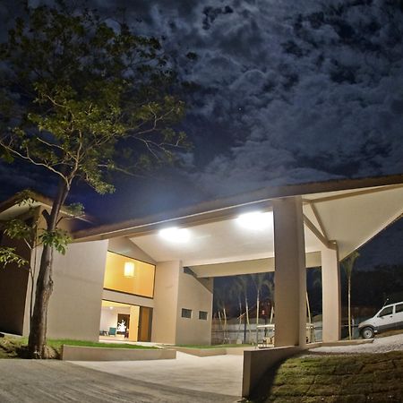 Nammbu Beach Front Bungalows Sámara المظهر الخارجي الصورة